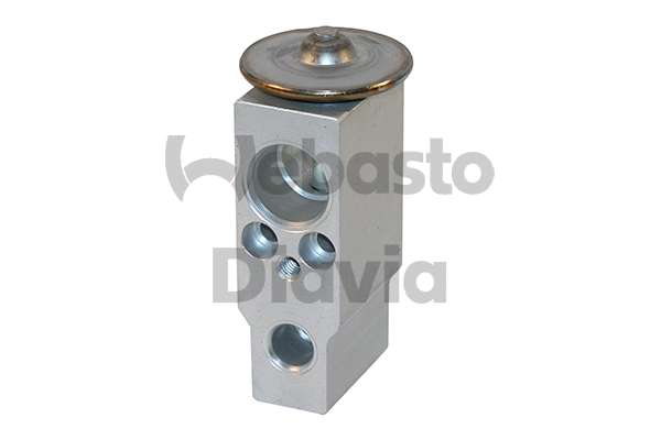 82D0585656MA