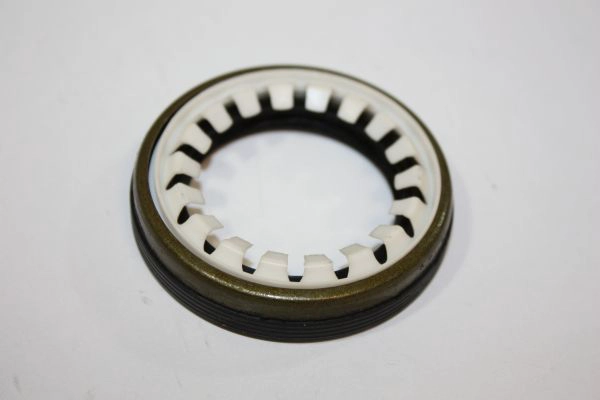 190043810