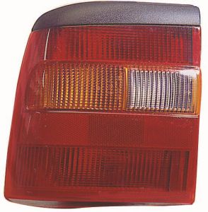 4421904