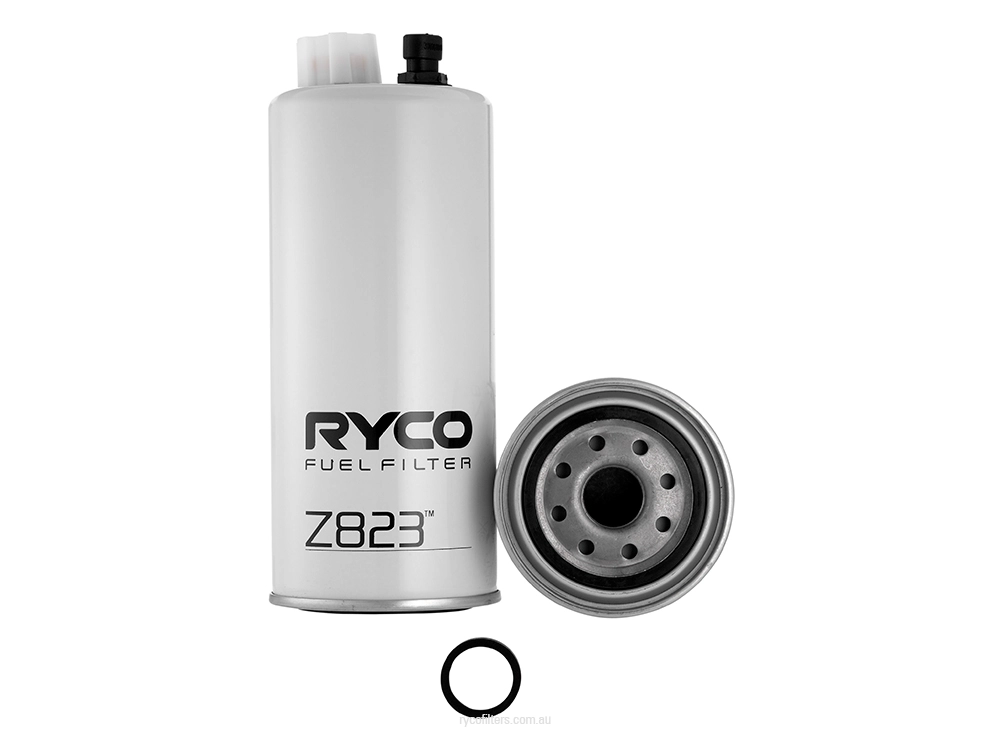 Z823