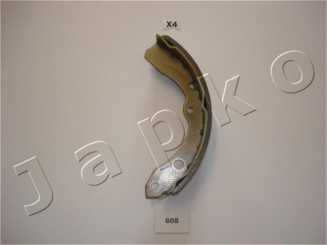 55605