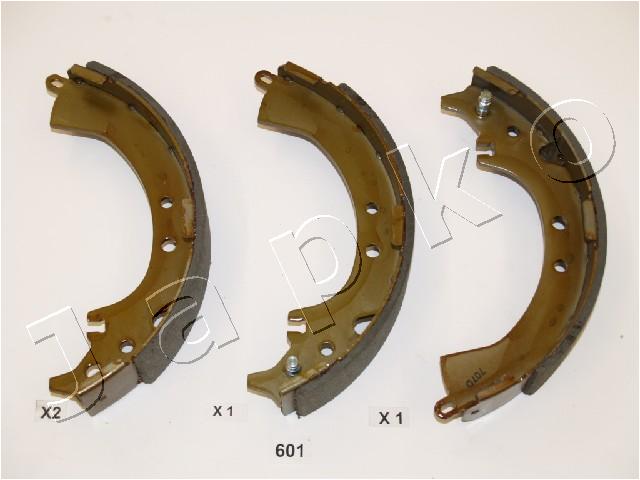 55601