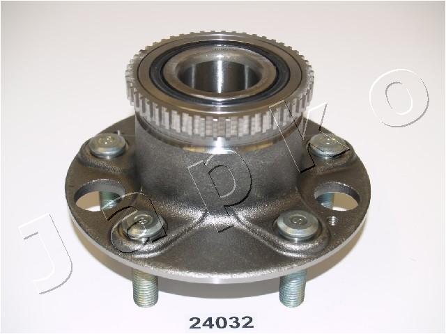424032