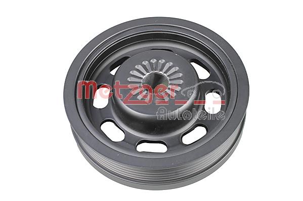 6400100
